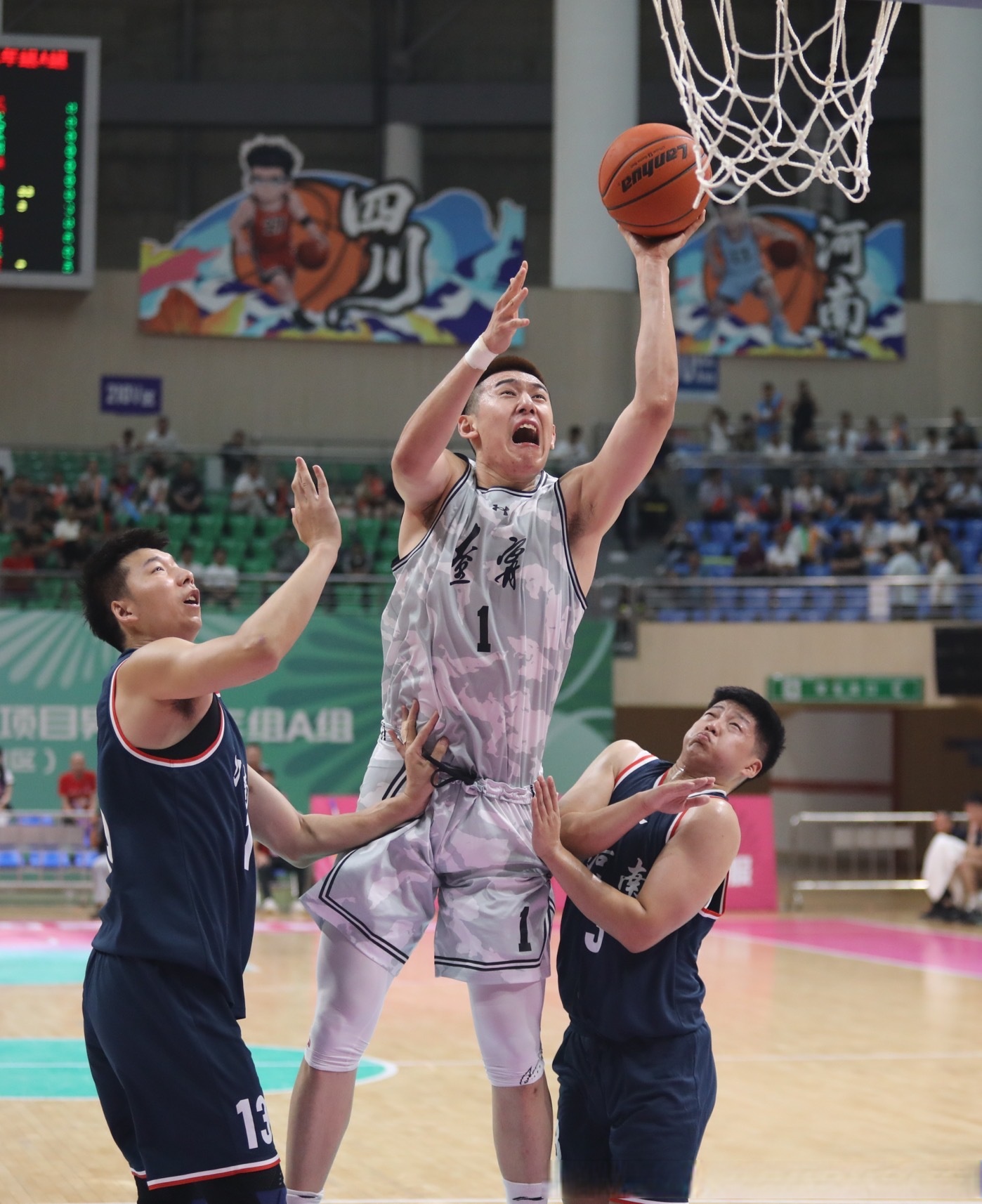 辽宁本土球员表现突出，助球队连胜提升排名(辽宁队球员都打什么位置)