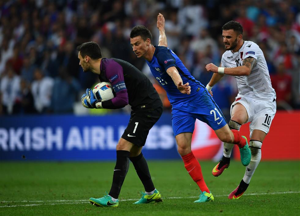 法国队大胜阿尔巴尼亚，提前锁定小组第一(法国队大胜阿尔巴尼亚,提前锁定小组第一局)