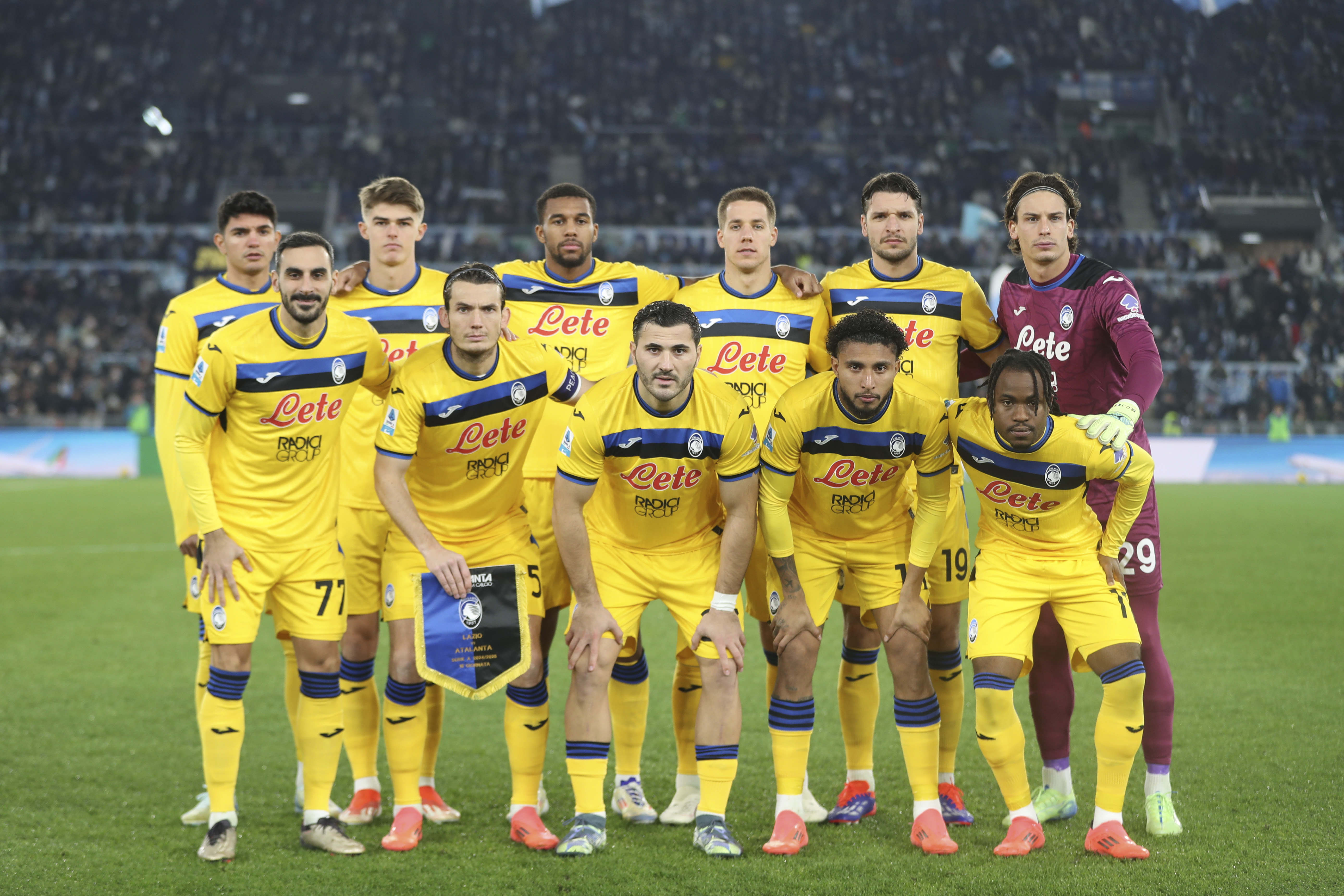 雄鹿队主帅呼吁球员团结一心,共同战胜困难的简单介绍 雄鹿队主帅呼吁球员团结一心,共同战胜困难的简单介绍