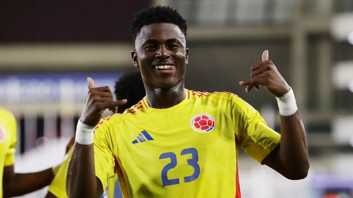 南美洲明星球员在大赛中大放异彩(南美洲明星球员在大赛中大放异彩的是谁) 南美洲明星球员在大赛中大放异彩(南美洲明星球员在大赛中大放异彩的是谁)