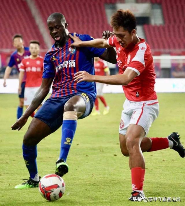 青岛黄海连续两场不胜，保级压力增大的简单介绍