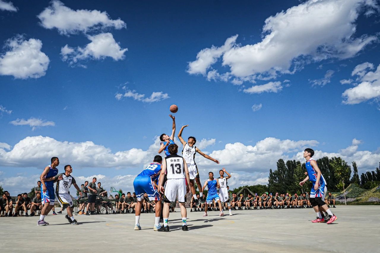 关于球员集训备战世界盛会，决心夺取胜利的信息