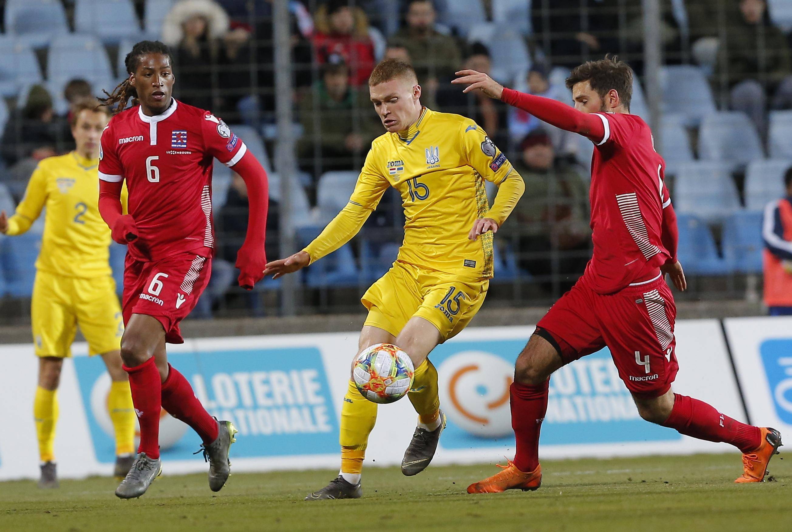 关于佛罗伦萨锋线反击威力强大，伺机偷袭取胜的信息