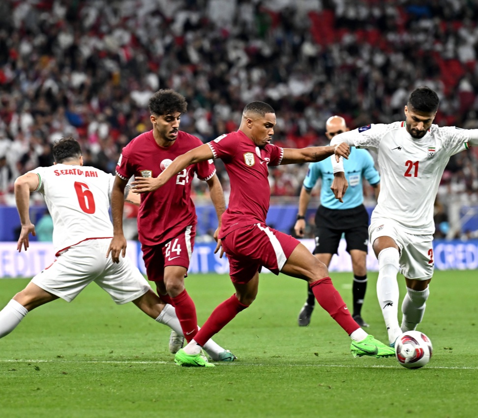 亚洲足坛消息传来：伊朗队实现胜利